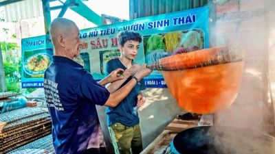MEKONG DELTA HIGHLIGHTS: Cai Rang Floating Market 05:00 am ( Full Day ) - Image - 20302