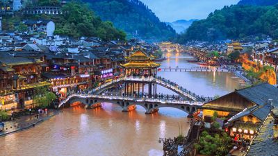 HÀ NỘI - ÂN THI - PHƯỢNG HOÀNG CỔ TRẤN - TRƯƠNG GIA GIỚI 5N4Đ - Image - 3485