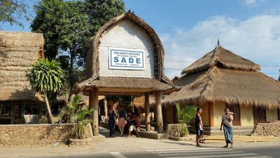 4-Day Lombok and Kuta Highlights: Beach, Sasak Village and Shopping - Image - 10972