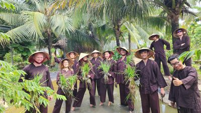 Ho Chi Minh City: 2-Day Bike &amp; Kayak Mekong Delta Tour - Image - 21077