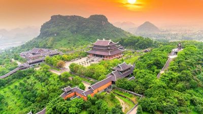 Ninh Binh discover: Bai Dinh pagoda - Trang An Eco - Mua cave - Image - 14718