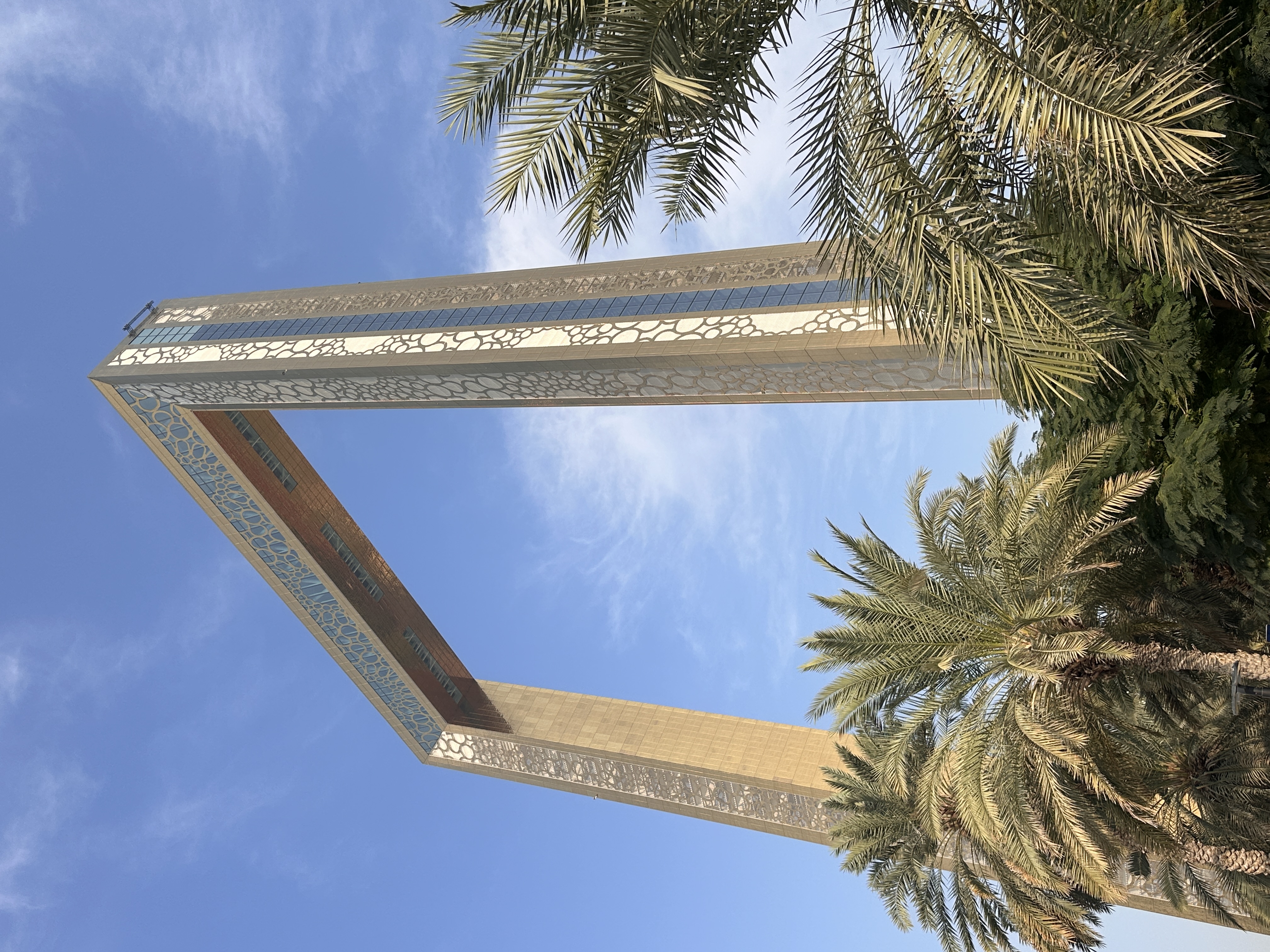 CHRISTMAS IN DUBAI - Image - 1338