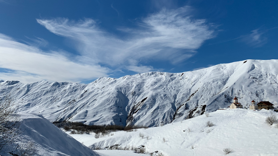 Tbilisi to Kazbegi &amp; Gudauri Day Tour – Gergeti Trinity Church, Ananuri &amp; Caucasus Mountains - Image - 14206