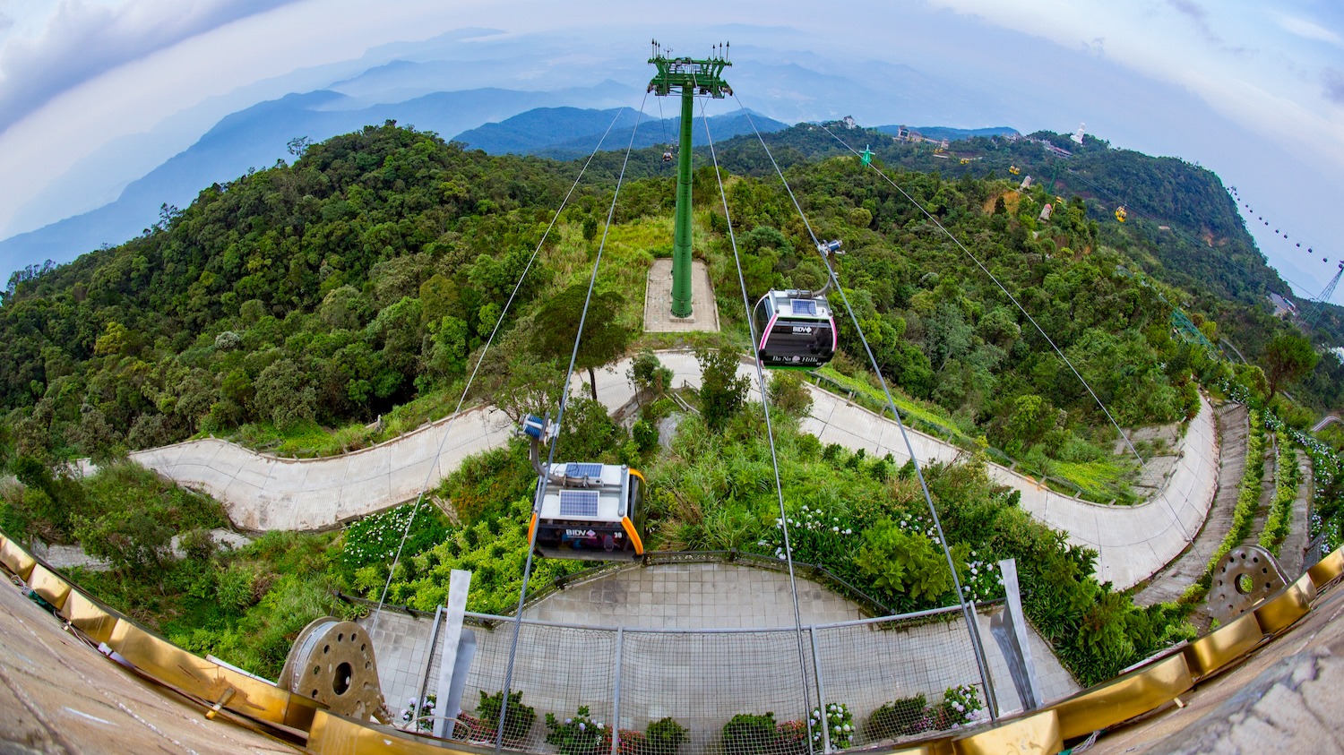 BA NA HILLS AND GOLDEN BRIDGE FULL-DAY ADVENTURE - Image - 20564