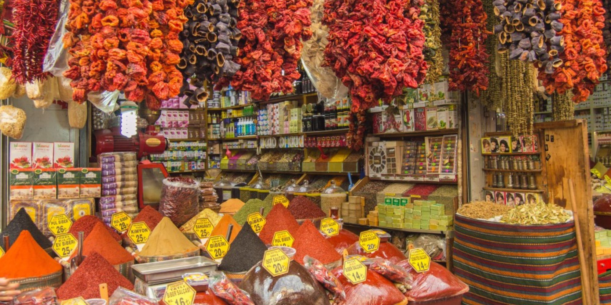 Istanbul Essentials: Topkapi and Sultanahmet Tour - Image - 446