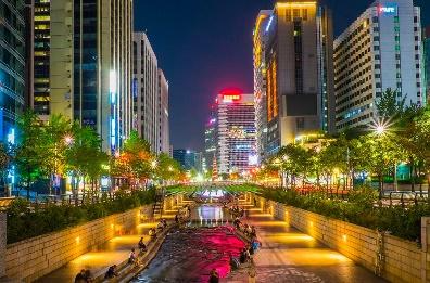 Creatrip: Cheonggyecheon: Tất tần tật về con suối nhân tạo ngay giữa lòng Seoul