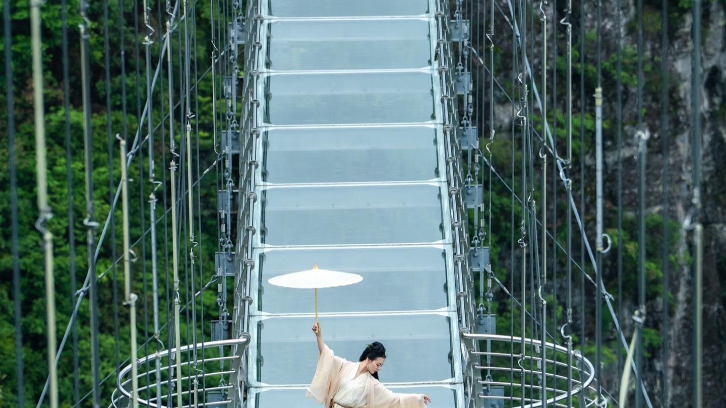 TRƯỜNG SA – TRƯƠNG GIA GIỚI – THẤT TINH SƠN - PHƯỢNG HOÀNG CỔ TRẤN 5N4Đ - Image - 4481