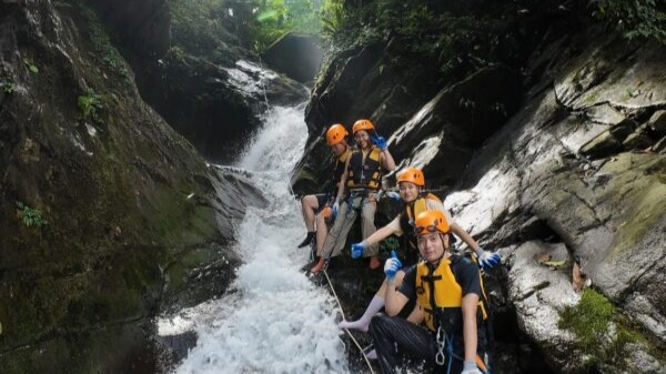 Canyoning Đu Dây Trượt Thác Công Chúa – Quân Chu 2N1Đ - Image - 13568