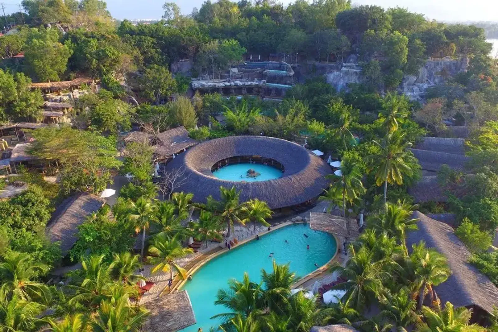 Tour Nha Trang: Tháp Bà Ponagar - Viện Hải Dương Học Kết Hợp Team Building Và Gala Dinner 3N2Đ - I resort - 24931