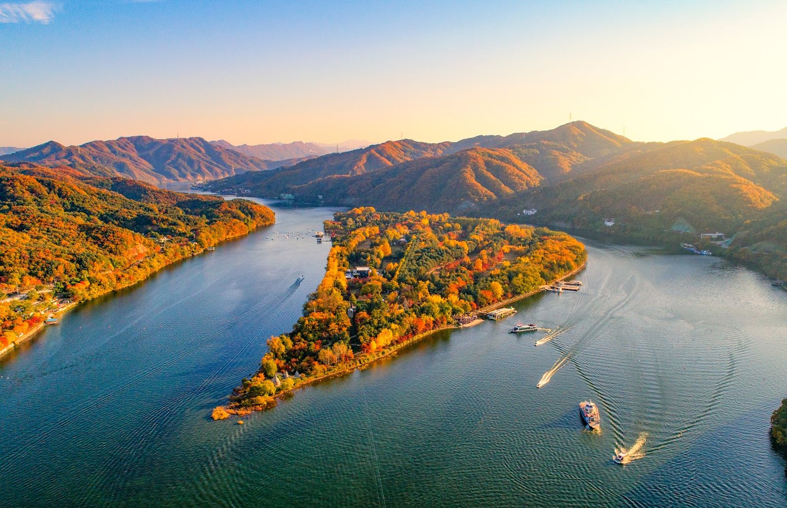 Tour Hành Hương Công Giáo Hàn Quốc: Seoul - Mirinae - Thánh Anrê Kim Taegon & Thánh Phaolô Chung Hansan 4N3Đ - Đảo Nami - 24969