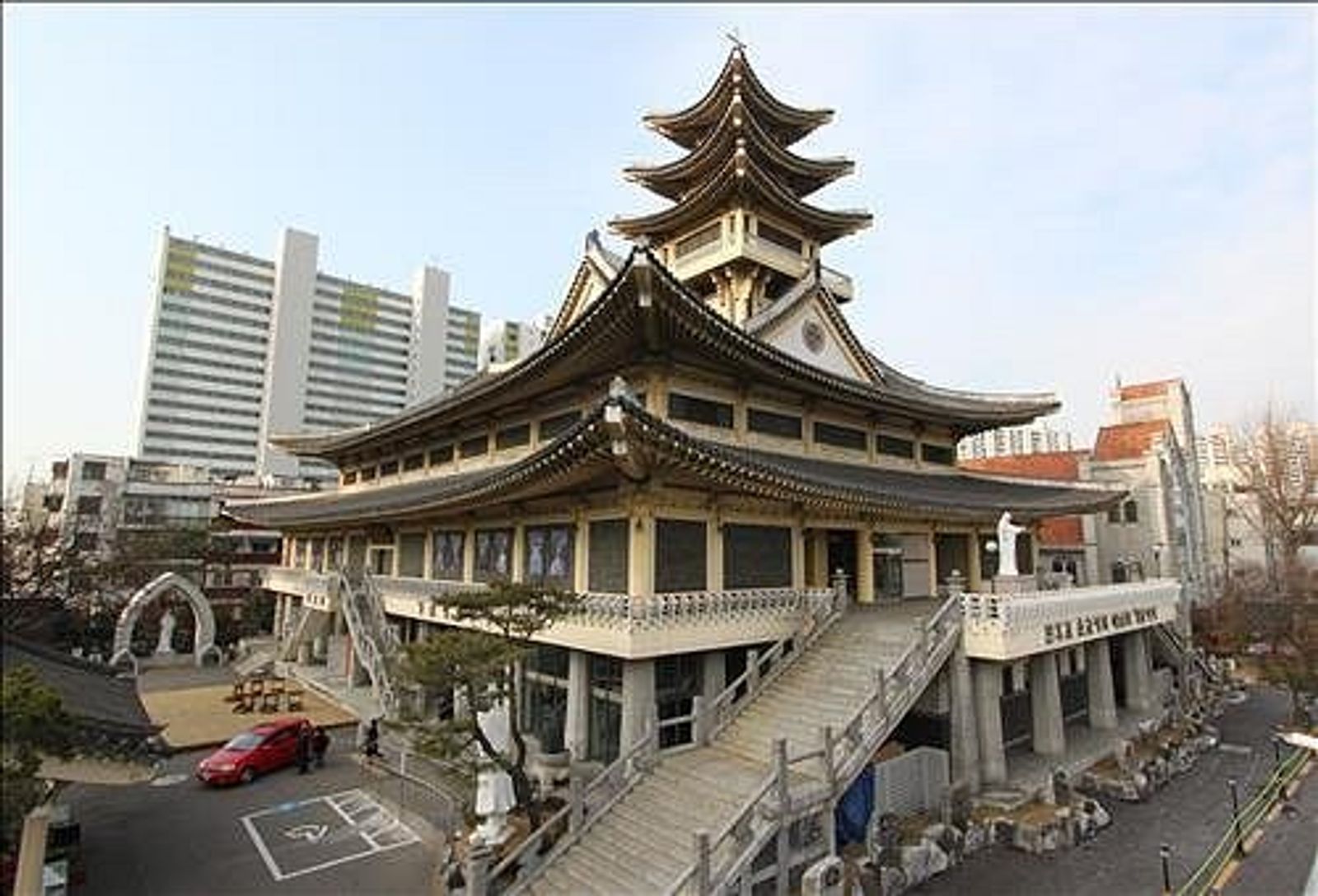 Tour Hành Hương Công Giáo Hàn Quốc: Seoul - Mirinae - Thánh Anrê Kim Taegon & Thánh Phaolô Chung Hansan 4N3Đ - Đền thánh tử đạo Saenamteo - 24970
