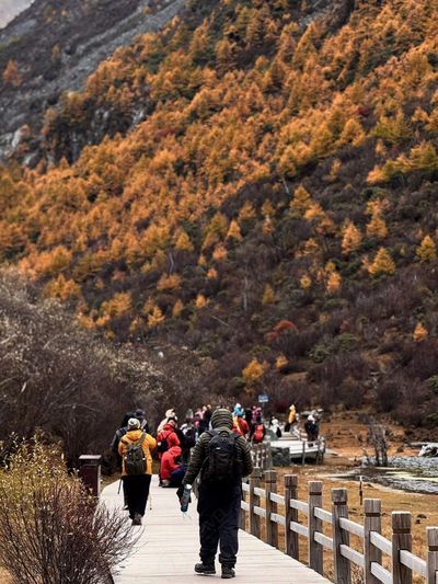 Tour Trung Quốc Mùa Thu: Shangrila – Á Đinh Đạo Thành – Đức Khâm – Mai Lý – Côn Minh 8N7Đ | No Shopping - a-dinh-dao-thanh-hanh-trinh-mong-mo-trung-quoc - 22177