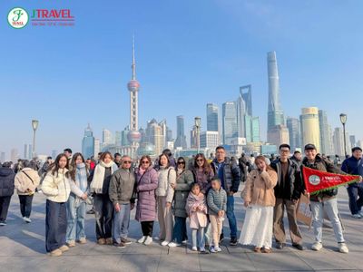 Tour Trung Quốc: Bắc Kinh – Hàng Châu – Cổ Trấn Bộc Viện – Thượng Hải 7N6Đ - du-khach-check-in-ben-thuong-hai-the-bund - 22516
