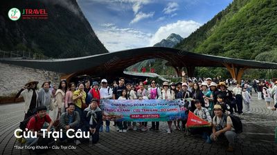 Tour Trung Quốc No Shopping: Thành Đô - Trùng Khánh - Cửu Trại Câu - Đô Giang Yển 6N5Đ - Cổng vào khu du lịch Cửu Trại Câu (Jiuzhaigou National Park), tỉnh Tứ Xuyên, Trung Quốc - 22601