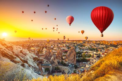 Tour Thổ Nhĩ Kỳ 10N9Đ: Istanbul – Canakkale – Izmir – Kusadasi – Cappadocia – Pamukkale - hot-air-balloons-cappadocia-natural-background - 22688