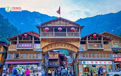 Tour Trung Quốc: Thành Đô – Cửu Trại Câu – Lạc Sơn – Công Viên Gấu Trúc 6N5Đ | No Shopping - Lang-tay-tang-cuu-trai-cau - 22727