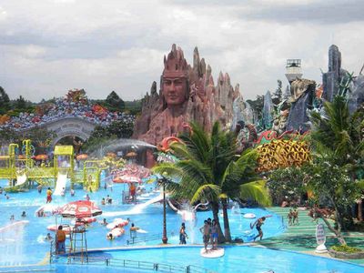 Tour Học Sinh: Tham Quan Dinh Thống Nhất - Công Viên Nước Đầm Sen - Công viên nước Đầm Sen - 22965