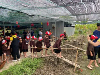 Tour học Sinh: Ngoại khóa nông trại Happy Farm Bình Chánh - z6034487158049_e52c152dbca85357191877868892bf2a - 22983