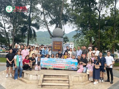 Tour Vòng Cung Đông Bắc: Hà Nội - Hà Giang - Cao Bằng - Thác Bản Giốc - Ba Bể 5N4Đ - cot-moc-0-km-ha-giang-jtravel-tour-doan-uef - 23036