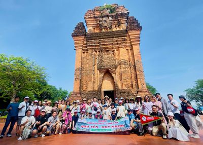 Tour Phú Yên - Cù Lao Mái Nhà 2N2Đ - quang-truong-nguyen-tat-thanh-quy-nhon - 23070