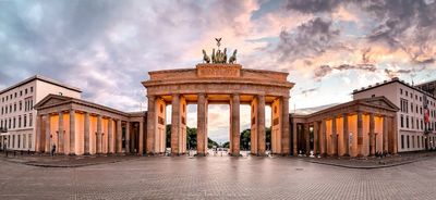 Tour Đông Âu: Đức – Séc – Áo – Slovakia – Hungary - Ba Lan 11N10Đ - Cổng thành Brandenburg - 23180