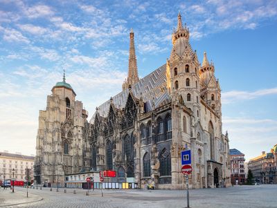 Tour Đông Âu: Đức – Séc – Áo – Slovakia – Hungary - Ba Lan 11N10Đ - Nhà thờ thánh Stephan - 23189