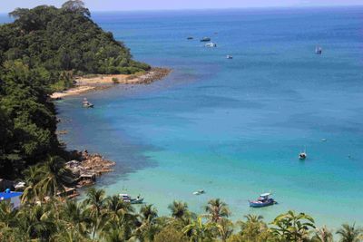 Tour Nam Du 2 Ngày 2 Đêm Từ TP.HCM - Bãi đất đỏ Nam Du - 23320
