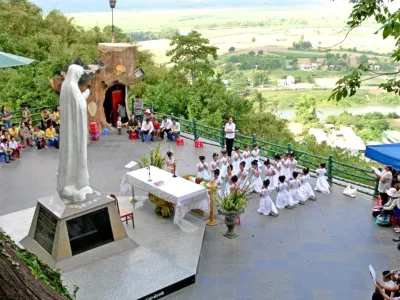 Tour Bình Thuận: Núi Chứa Chan - Đức Mẹ Tà Pao - La Ngâu 2N1Đ | Khởi hành thứ 3,7 hàng tuần - Đức Mẹ Tà Pao - 23439
