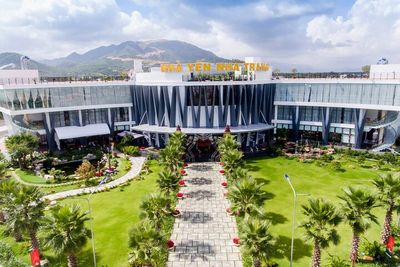 Tour Nha Trang - Mirae Park Bãi Sỏi 3N3Đ - LÀNG YẾN MAI SINH NHA TRANG - 23590