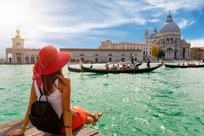 Tour Châu Âu: Du lịch Mono Italy – Nước Ý lãng mạn 8N7Đ - italy-venice-basilica-di-santa-maria-della-salute-and-grand-canal - 23619