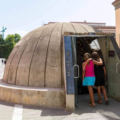 Tour Đông Nam Âu: Hy Lạp - Santorini - Albania - Bắc Macedonia - Bulgaria - Romania 12N11Đ - Bunk'D Art Museum - 23643