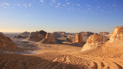 Tour Jordan - Ai Cập 10N9Đ: Aman - Madaba – Petra - Wadirum - Jerash - Cairo Ốc Đảo Bahariya – Sa Mạc Trắng - Ốc đảo Bahariya - 23797