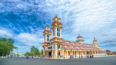 Tour Núi Bà Đen Tây Ninh: Sài Gòn – Tây Ninh – Toà Thánh Tây Ninh – Chùa Gò Kén Trong Ngày - Tòa Thánh Tây Ninh - 23822