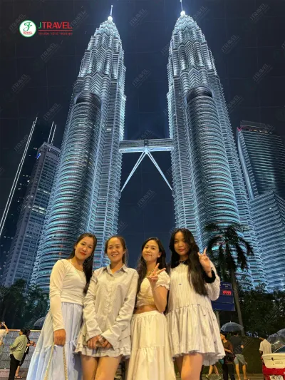 Tour 2 Quốc Gia: Singapore - Malaysia 4 Ngày 3 Đêm Trọn Gói - Artboard 1 copy 16 - 23944