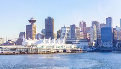 Tour Bờ Tây Canada: Lễ Hội Pháo Hoa 7N6Đ - Tòa nhà Canada Place - 24098