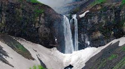 Tour Đông Bắc Trung Quốc: Thẩm Dương - Diên Cát - Trường Xuân 6N5Đ - Thác nước Trường Bạch - 24273