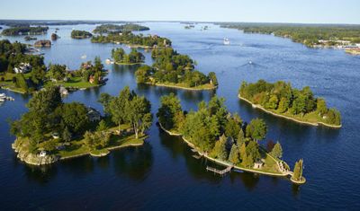 Tour Bờ Đông Canada Xem World Cup 2026: Montreal – Quebec – Ottawa – Kingston – Xứ Nghìn Đảo Toronto – Thác Niagara 8N7Đ - Thousand Islands - 24337