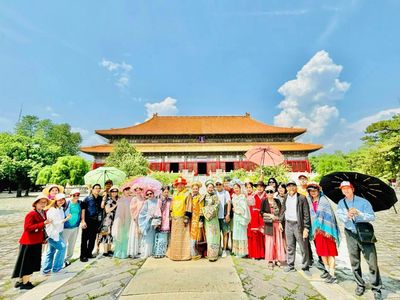 Tour Trung Quốc: Bắc Kinh - Cố Cung - Vạn lý Trường Thành 4N4Đ | Bay Vietnam Airlines - 449520087_420256527671970_4853453496669655667_n - 24372