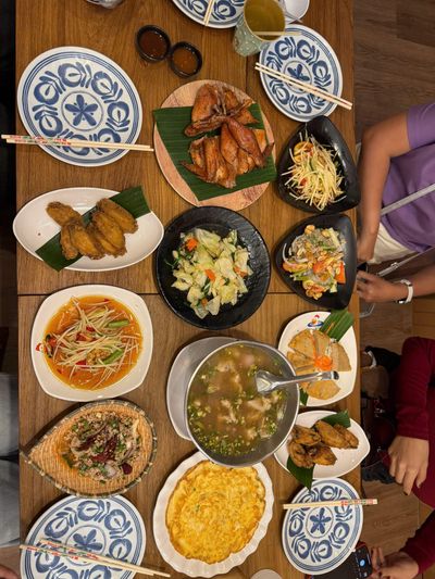 Tour Thái Lan: Bangkok– Pattaya 5N4Đ bay giờ đẹp | Khách sạn 4 sao - Tham quan tất cả điểm nổi tiếng - Tặng Massage truyền thông & Buffet Baiyoke 88 tầng - z6393906034936_d383da375d9bfc9f336f7fc0c3b723c1 - 24383