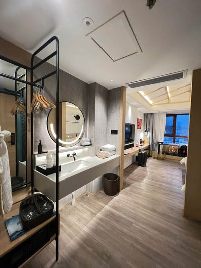 Tour Trung Quốc No Shopping: Hành Trình Tây Tạng Huyền Bí 6N5Đ - KS -1 - 24601