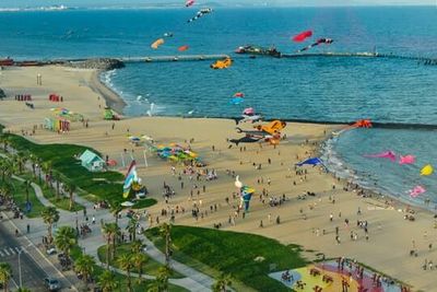Tour Phan Thiết: Bàu Trắng, Bikini Beach - Kết Hợp Team Building Và Gala Dinner 2N1Đ - Bikini beach - 24901