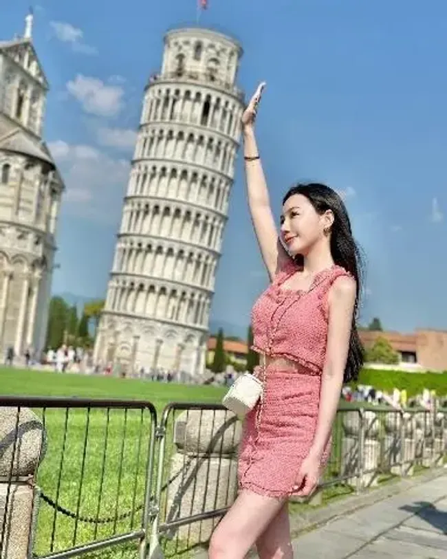 Tháp nghiêng Pisa – Biểu tượng kiến trúc kỳ lạ của nước Ý - iVIVU.com