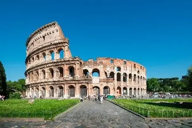 Discover Colosseum | Ancient Rome's Iconic Amphitheatre