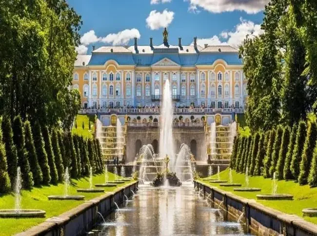 Cung điện Mùa Hè (Peterhof) trong tour du lịch Nga