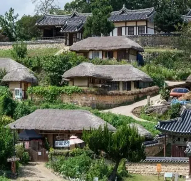 Khám Phá Nét Hấp Dẫn Của Làng Dân Tộc Seongup Hàn Quốc